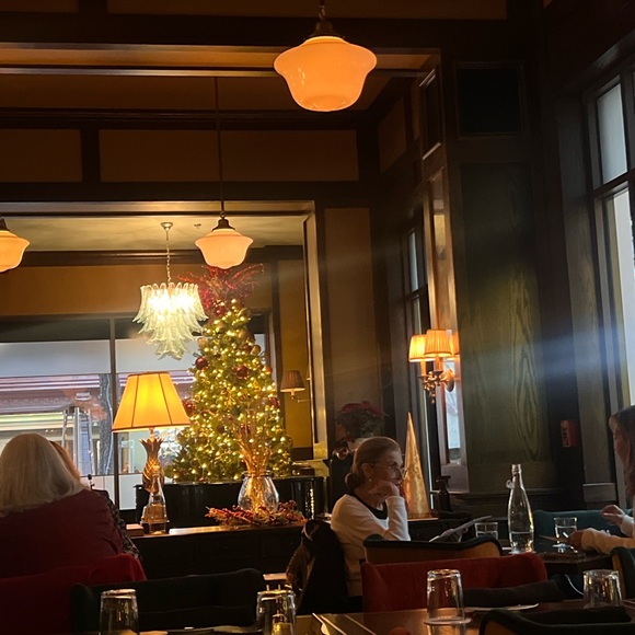 NEW | Cabi 3978 Surround Top - Picture 2 of 6